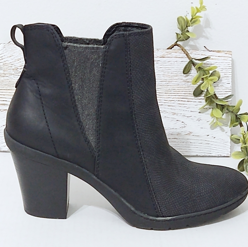 Bare Traps Black Dasha Ankle Boots Sz 10M - Picture 2 of 7